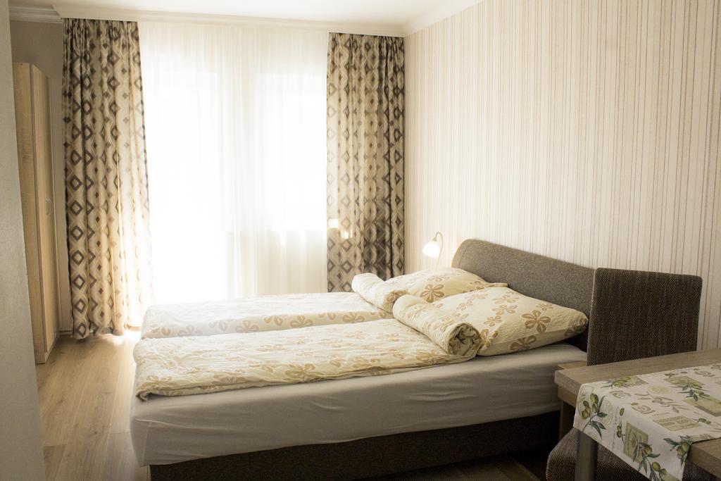 Csilla apartman Hajdúszoboszló Kültér fotó